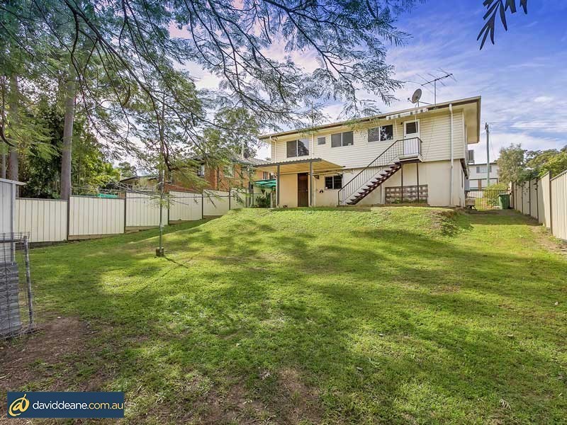 11 Arunga St, Petrie QLD 4502