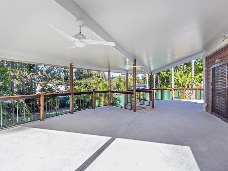 4 Mona Vale Way, Petrie QLD 4502