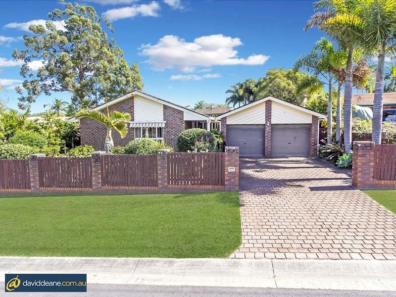 5 Dumbarton Dr, Kallangur QLD 4503