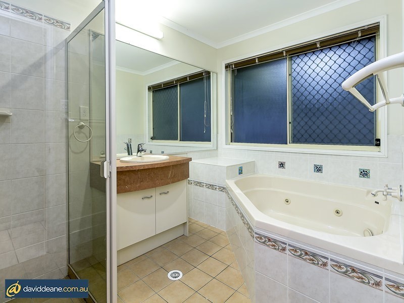 12 Karaman Ct, Dakabin QLD 4503