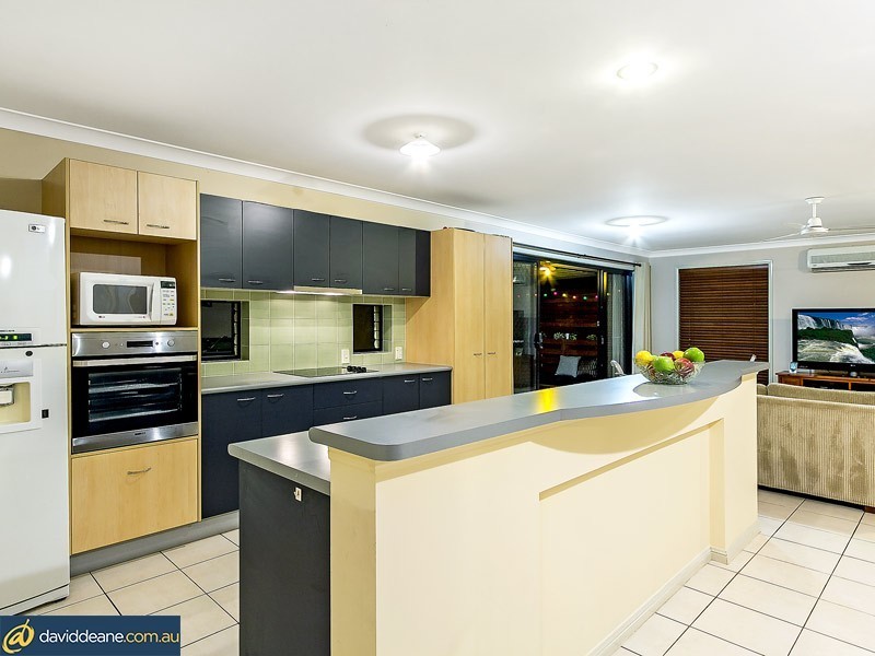6 Fir Pl, Warner QLD 4500