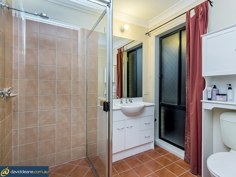 6 Fir Pl, Warner QLD 4500