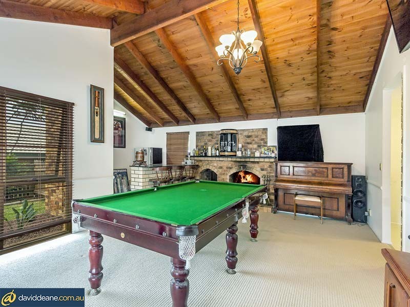 15 Deckle Rd, Petrie QLD 4502