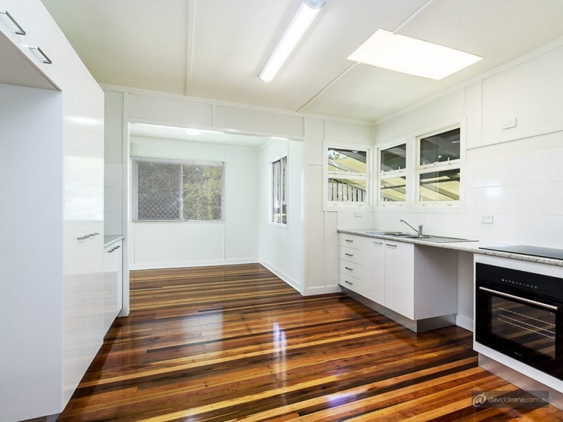 2 Rose Street, Lawnton QLD 4501