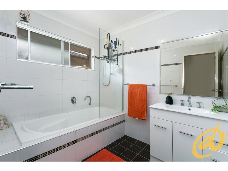 15 Viscount Street, Bray Park QLD 4500