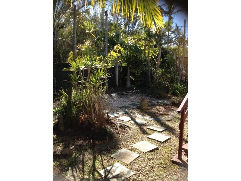 21 LEIS RD WEST, Kallangur QLD 4503