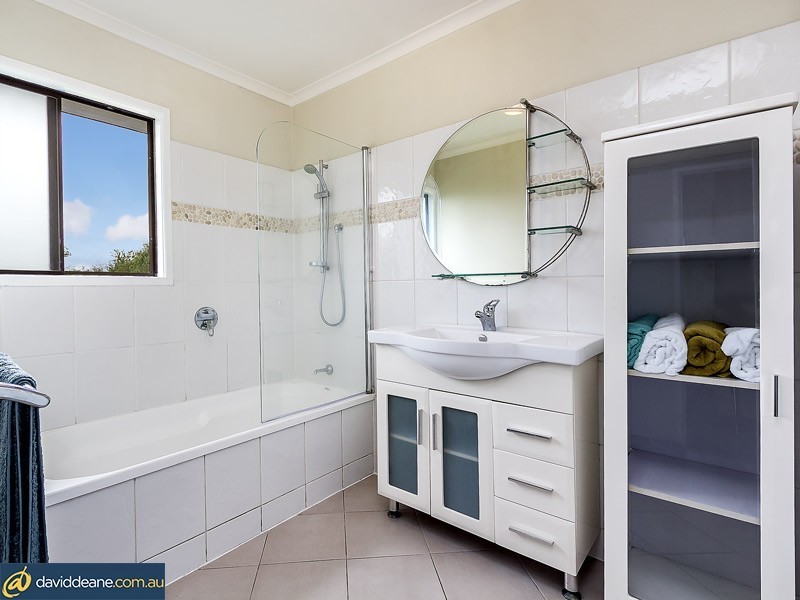 5 Evergreen Ave, Bray Park QLD 4500