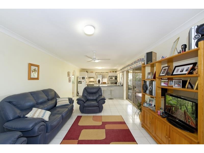 8 Highfield St, Strathpine QLD 4500