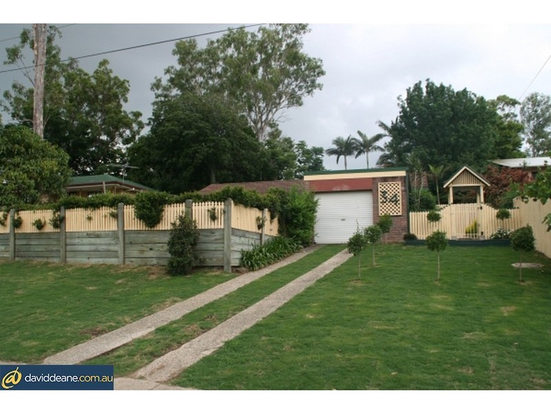 34 Beeville Rd, Petrie QLD 4502