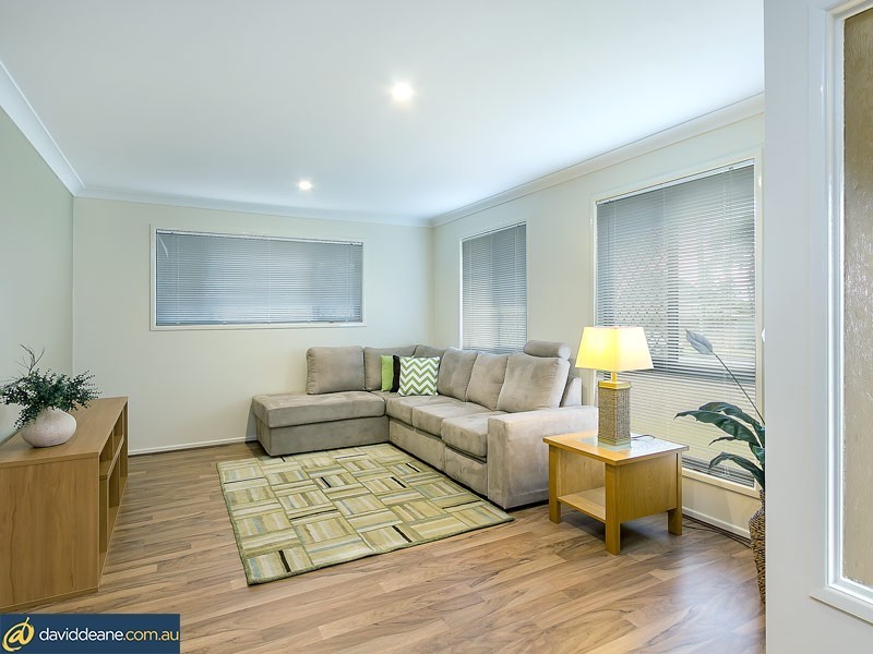14 Cheltenham St, Strathpine QLD 4500