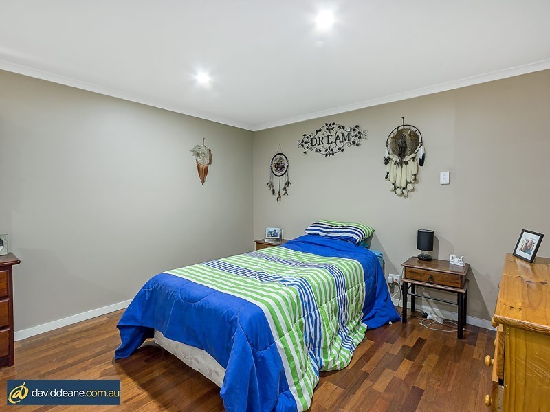 15 Melaleuca Dr, Strathpine QLD 4500