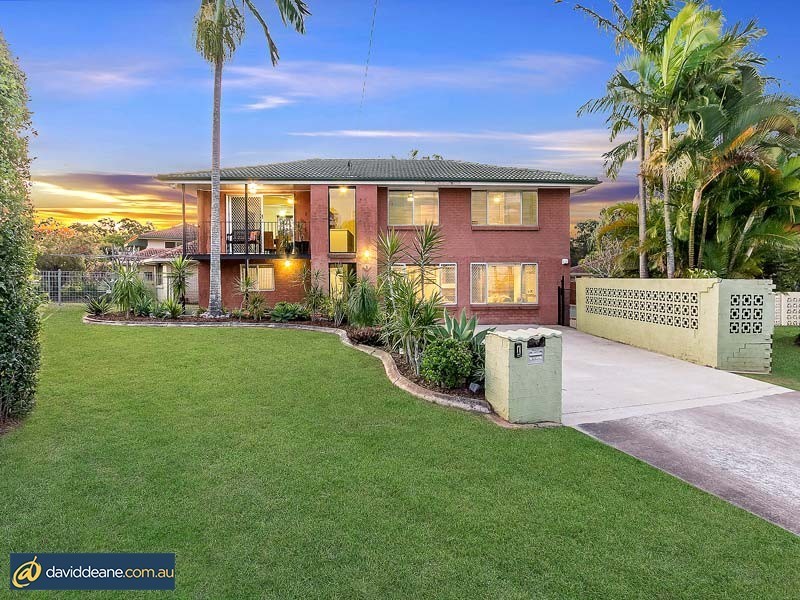 1 Arran Ct, Strathpine QLD 4500