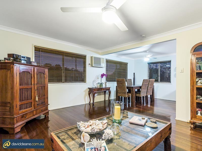 1 Arran Ct, Strathpine QLD 4500