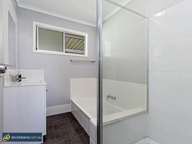 53 Dean St, Bray Park QLD 4500