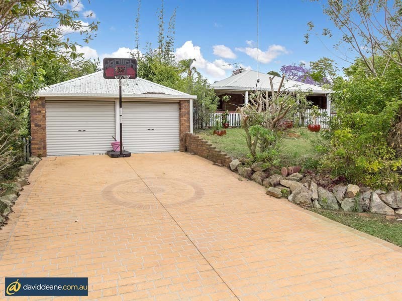 30 Champagne St, Petrie QLD 4502