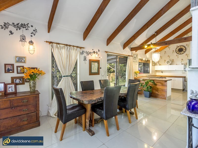 30 Champagne St, Petrie QLD 4502