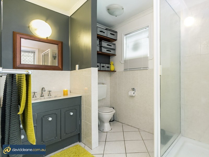 30 Champagne St, Petrie QLD 4502