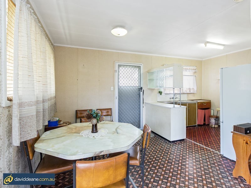 12 Lancaster St, Strathpine QLD 4500