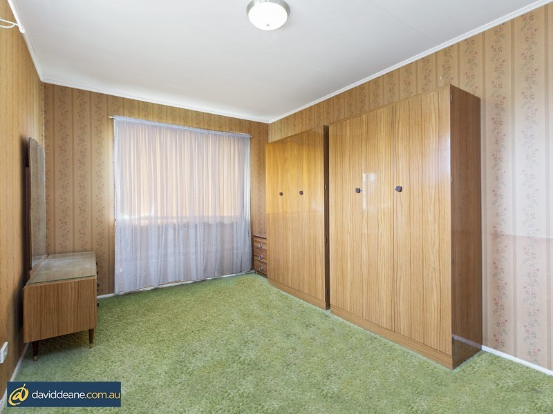 12 Lancaster St, Strathpine QLD 4500