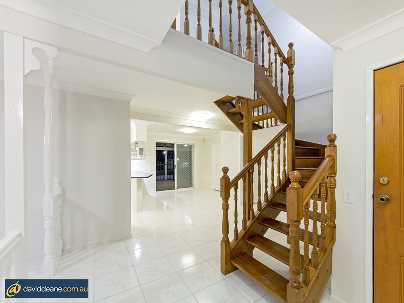 17 Greendale Ct, Strathpine QLD 4500