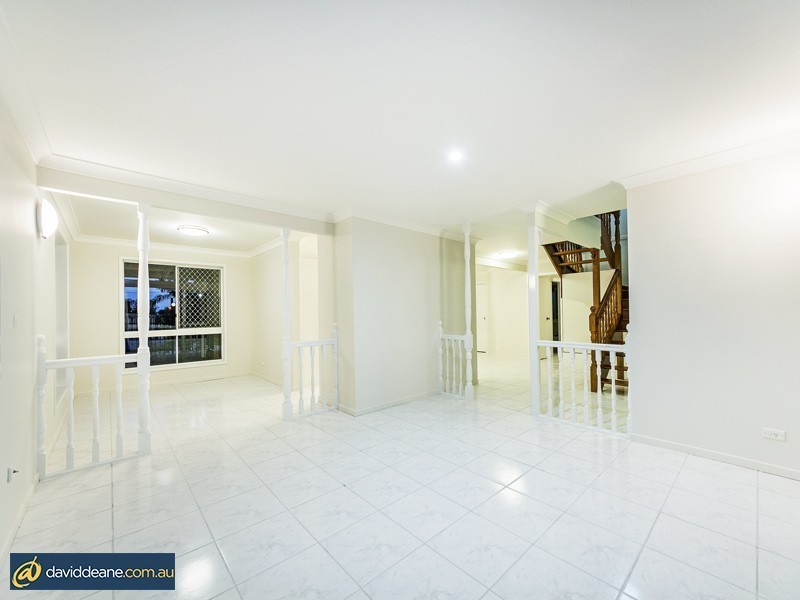 17 Greendale Ct, Strathpine QLD 4500