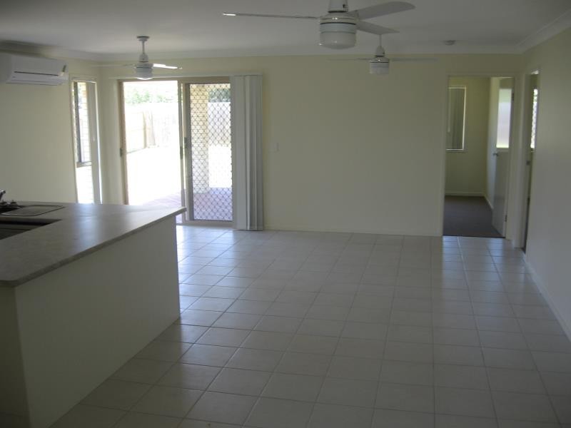 1 Eloise Place, Burpengary QLD 4505