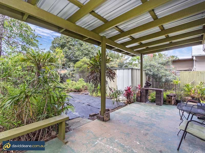 18 Kent St, Kallangur QLD 4503