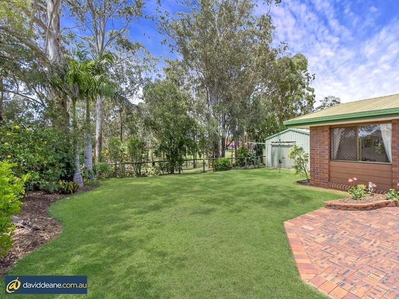 6 Roseville Street, Petrie QLD 4502