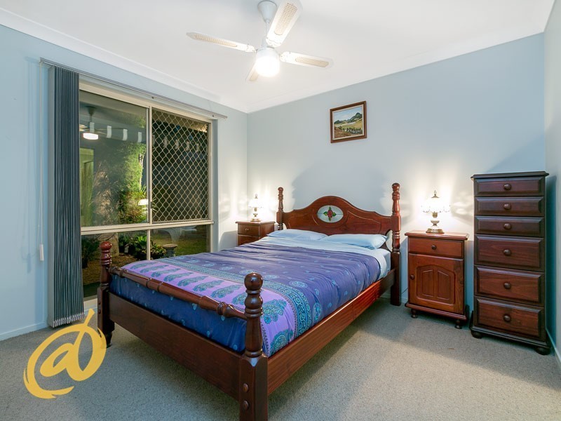 30 Washbrook Crescent, Petrie QLD 4502
