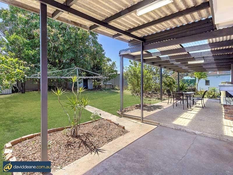 21 Bateman Street, Strathpine QLD 4500