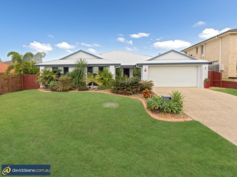 3 Lawson Close, Petrie QLD 4502