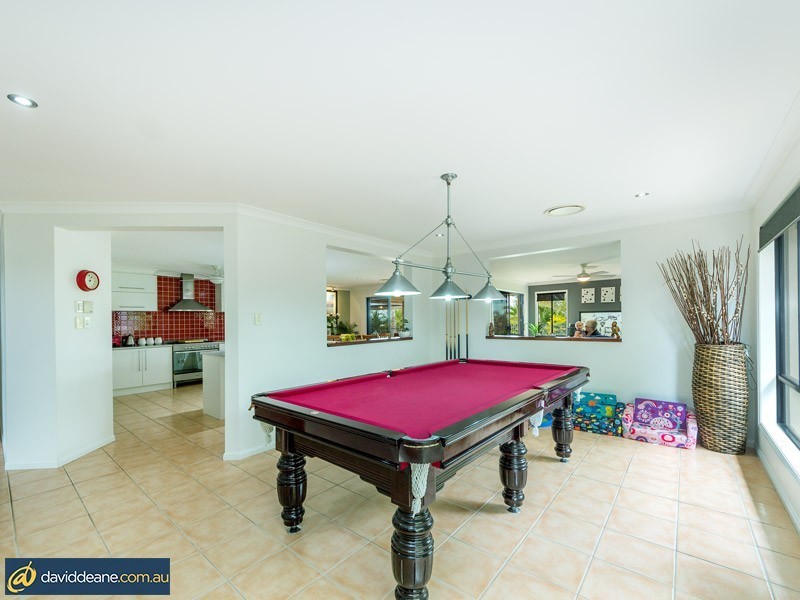 3 Lawson Close, Petrie QLD 4502