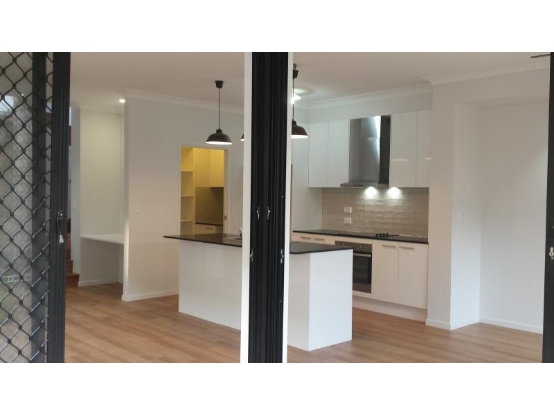 96 Caspian Parade, Warner QLD 4500