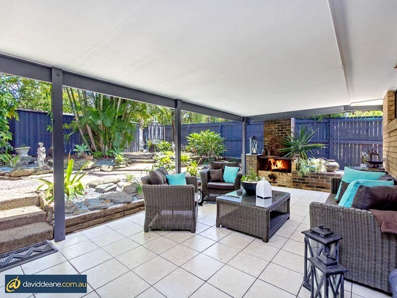 31 Carwell Ave, Petrie QLD 4502