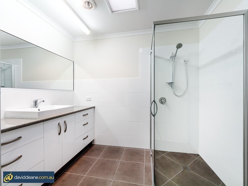 53a/26 Dixon St, Strathpine QLD 4500