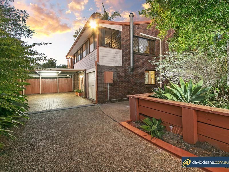 3 St Denis Court, Petrie QLD 4502