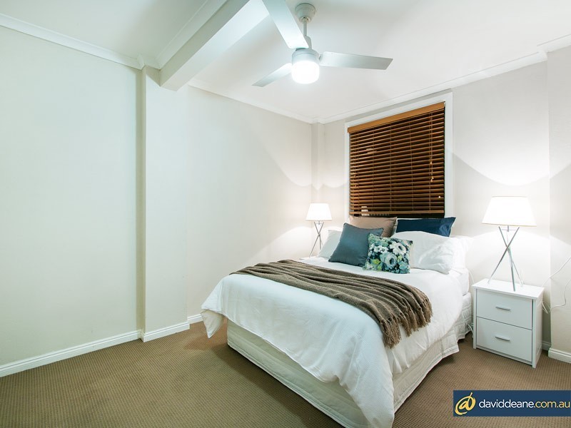 3 St Denis Court, Petrie QLD 4502