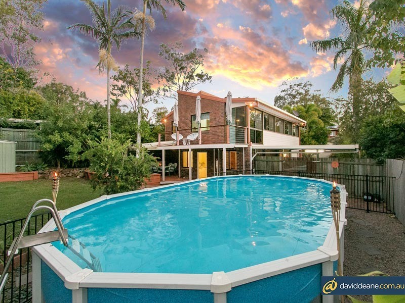 3 St Denis Court, Petrie QLD 4502