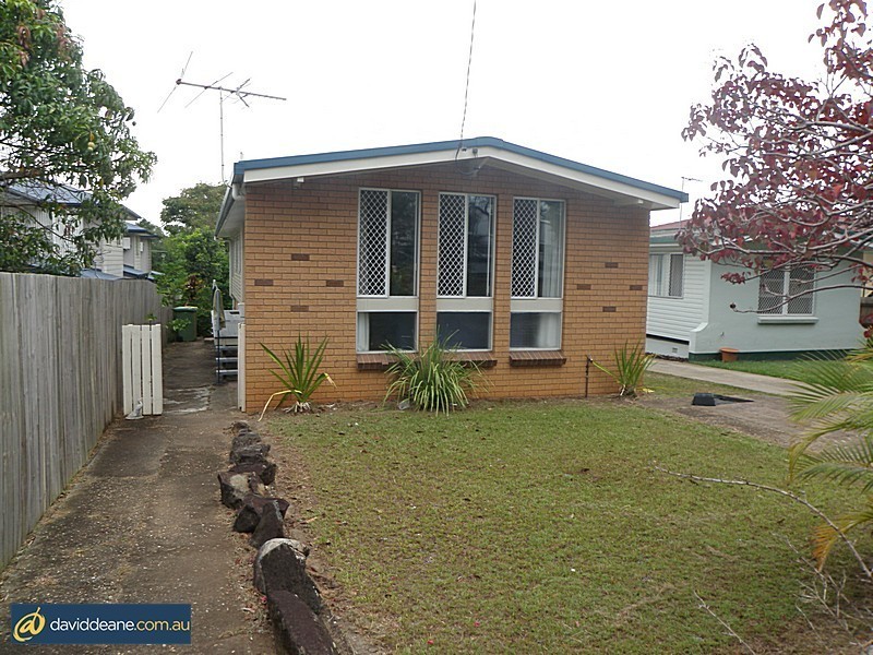54 Station Rd, Lawnton QLD 4501
