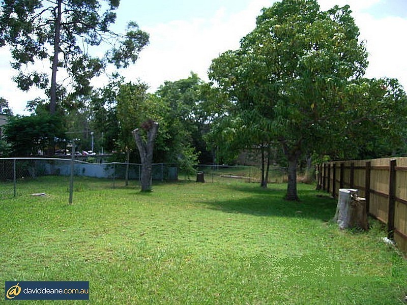 54 Station Rd, Lawnton QLD 4501