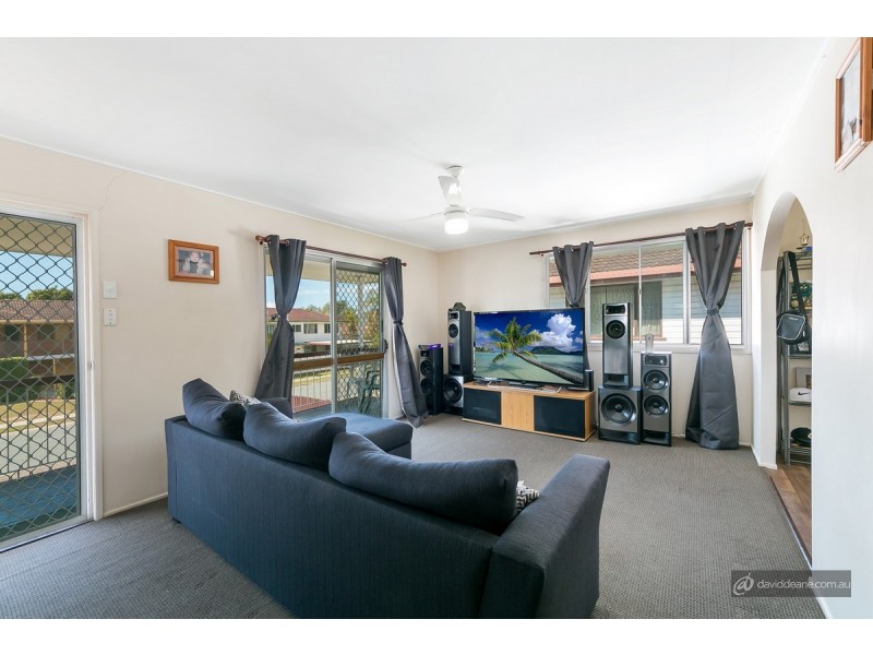 11 Jilloong Street, Strathpine QLD 4500