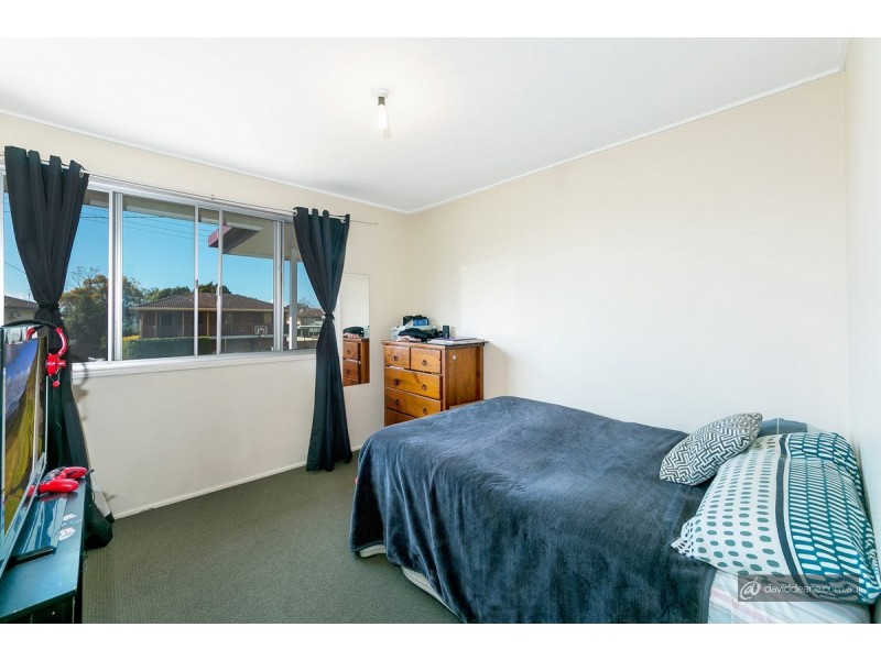 11 Jilloong Street, Strathpine QLD 4500