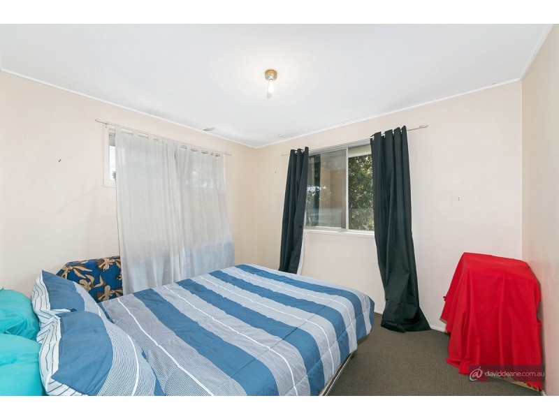 11 Jilloong Street, Strathpine QLD 4500