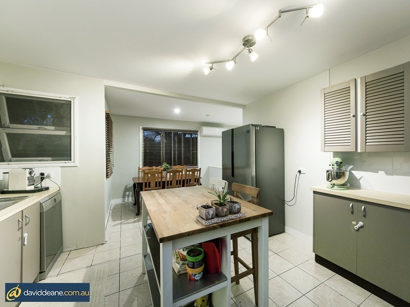 10 Keats Avenue, Strathpine QLD 4500