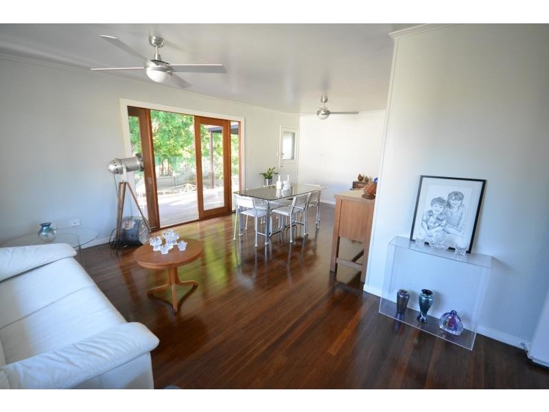 16 Gardiner, Lawnton QLD 4501