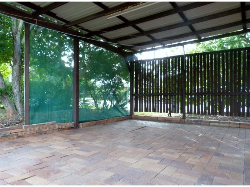 11 Blenheim Street, Strathpine QLD 4500