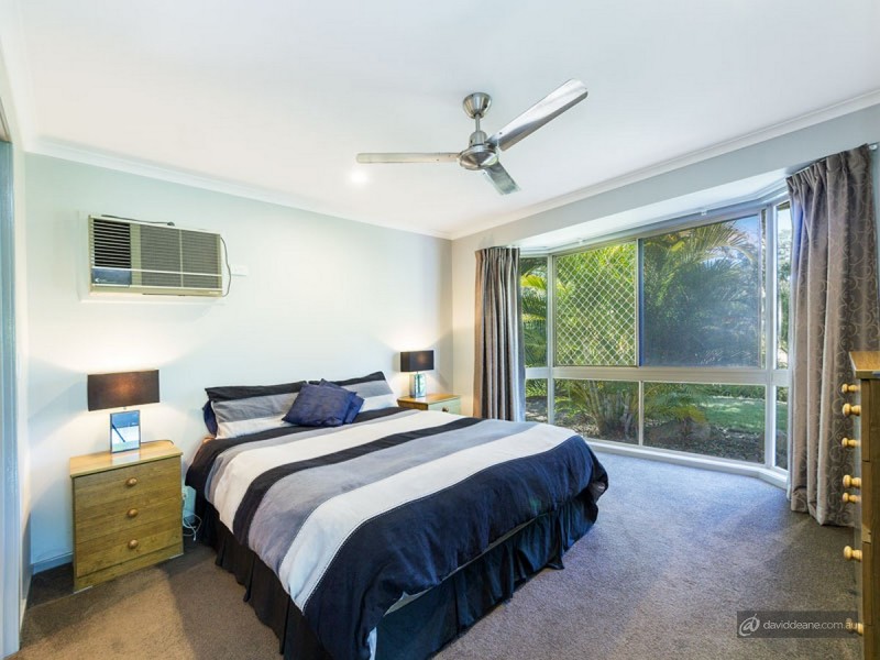 99 Rue Montaigne, Petrie QLD 4502