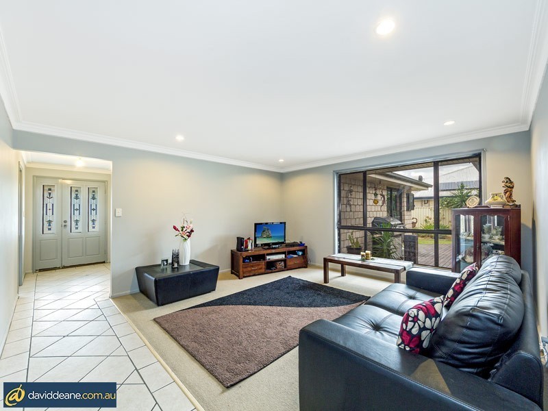 40 Pine Valley Drive, Joyner QLD 4500