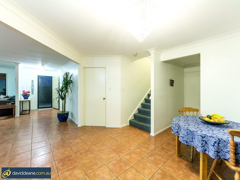 10 Feldsman Court, Petrie QLD 4502