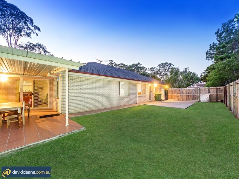 13 Mirrigan Court, Petrie QLD 4502
